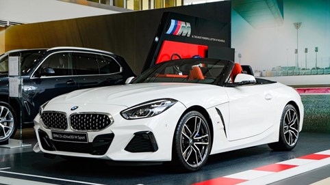 BMW Z4 - huyền thoại mui trần ra mắt tại Việt Nam