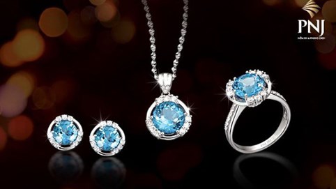 Chủ tịch PNJ chuyển nhượng 700 tỷ đồng cổ phiếu cho con gái