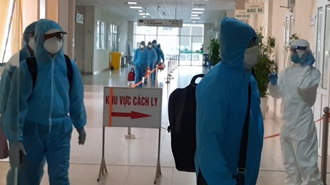 Thêm 14 người xét nghiệm nhanh dương tính với SARS-CoV-2