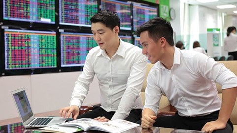 Tuần ‘địa chấn’ của chứng khoán Việt Nam