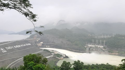 Công trình mở rộng Thủy điện Hòa Bình tìm được nhà thầu