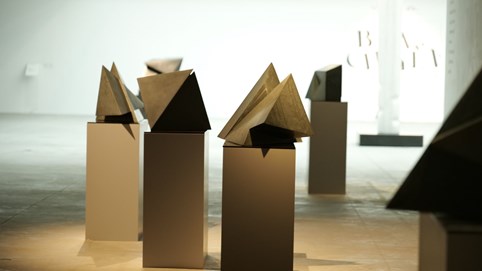 VCCA mở cửa triển lãm điêu khắc đá 