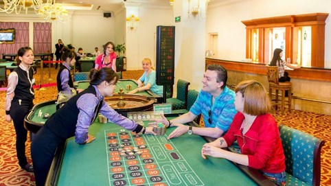 Casino lớn nhất Quảng Ninh lỗ 54 tỷ đồng trong nửa đầu năm