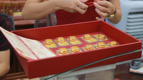 Giá vàng trong nước giảm nhẹ