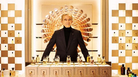 Vòng quanh thế giới điểm danh những doanh nhân tuổi Sửu sở hữu khối tài sản lên đến trăm tỷ USD