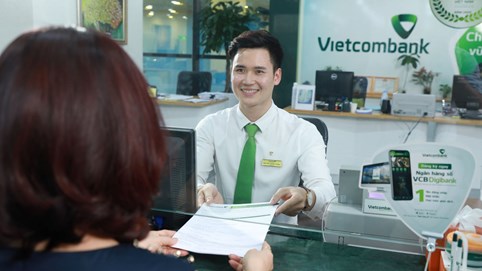 Lợi nhuận tăng, Vietcombank (VCB) dự kiến chia cổ tức năm 2022 bằng cổ phiếu, tỷ lệ 38,79%