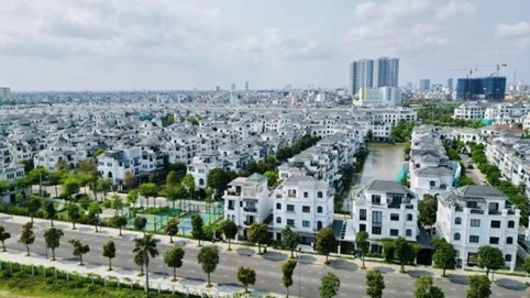 Lỗ 4 năm liên tiếp, Bất động sản Lan Việt gánh khoản nợ 'khủng'