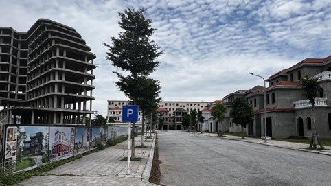 Trà Cổ Long Beach Luxury dang dở, chủ đầu tư nợ bảo hiểm hàng nghìn tỷ đồng