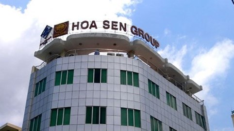 Kinh doanh đi xuống lợi nhuận giảm sâu, cổ phiếu HSG của Tập đoàn Hoa sen vẫn tăng “phi mã”