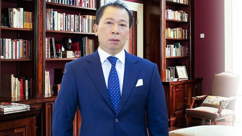 Càng nhiều gian nan, càng nhiều tấm gương tỏa sáng