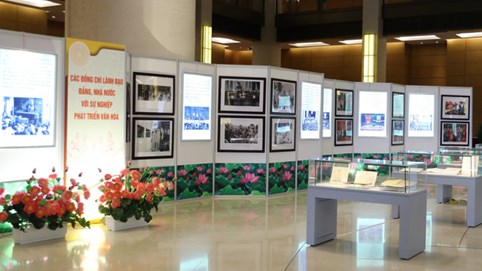 Văn hóa soi đường cho quốc dân đi