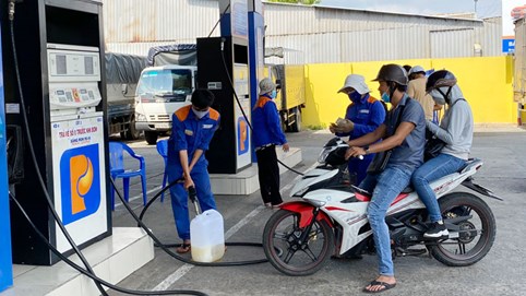 Giá xăng dầu khiến CPI tháng 1 tăng 0,06%