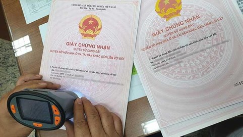 Kể từ ngày 6/2, cán bộ cấp giấy chứng nhận quyền sở hữu đất, sở hữu nhà ở và tài sản gắn liền với đất phải định kỳ chuyển vị trí công tác