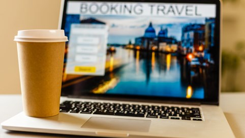 Cảnh giác với thủ đoạn lừa đảo khách hàng đặt cọc phòng bằng fanpage giả mạo, có nạn nhân bị lừa hơn 1 tỷ đồng