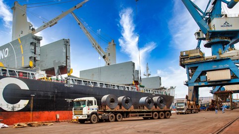 Tập đoàn Hòa Phát đẩy mạnh tiêu thụ HRC, tăng trưởng 36% so với cùng kỳ 2021