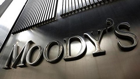 Moody's nâng triển vọng 15 ngân hàng Việt Nam