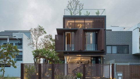 Tổ ấm "thân thiện tự nhiên" ở Đà Nẵng, nhà vừa đẹp vừa có cả vườn rau tự tưới tiêu trên nóc