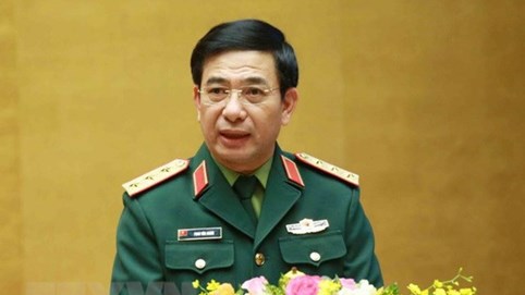 Bàn giao nhiệm vụ Bộ trưởng Bộ Quốc phòng cho tướng Phan Văn Giang