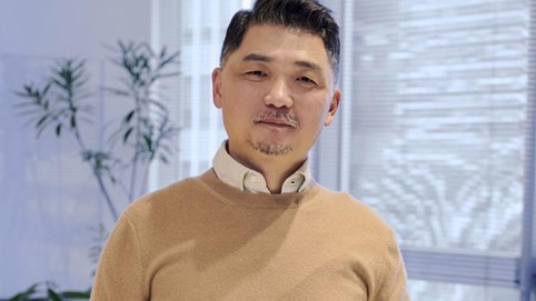 "Ông chủ" Kakao Kim Beom-Su lần đầu tiên lọt danh sách những người giàu nhất Hàn Quốc
