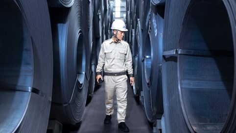 Hòa Phát (HPG) tiêu thụ 457.000 tấn thép trong tháng 4, thép xây dựng giảm, lượng bán thép cuộn HRC 