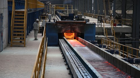 Tiêu thụ thép của Hòa Phát tháng 4 sụt giảm 31%, đạt 600.000 tấn