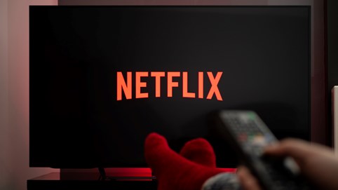 Netflix tiếp tục siết chặt quy định chia sẻ tài khoản với người lạ