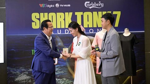 Shark Tank Việt Nam mùa 7 khởi động, lần đầu áp dụng vé vào thẳng vòng ghi hình