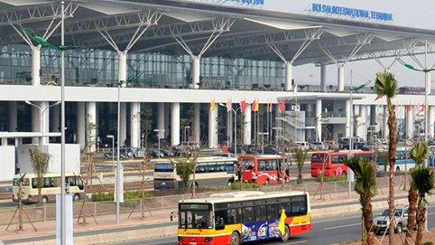 Tạm dừng nhập cảnh hành khách vào sân bay Nội Bài từ 0h ngày 1/6