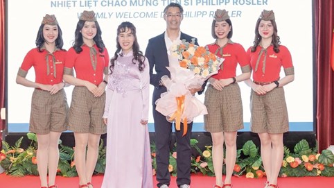 Hàng không Vietjet (VJC) bổ nhiệm cựu Phó Thủ tướng Đức vào HĐQT