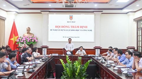Đưa khoa học, công nghệ, đổi mới sáng tạo thành động lực thực hiện công nghiệp hoá, hiện đại hoá đất nước