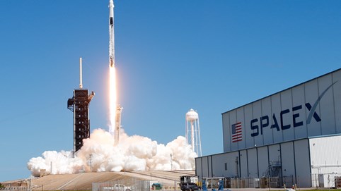Hàng không vũ trụ SpaceX bán cổ phần, dự kiến tăng mức định giá lên 150 tỷ USD