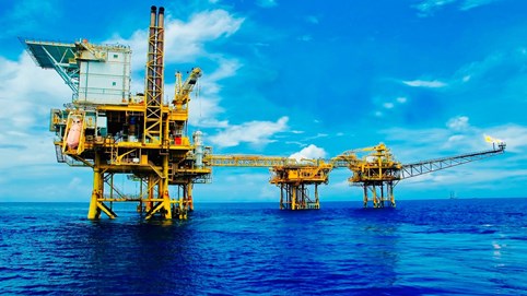 PetroVietnam (PVN) sắp nhận được gần 2.000 tỷ đồng trả cổ tức từ Lọc hóa Dầu Bình Sơn (BSR)