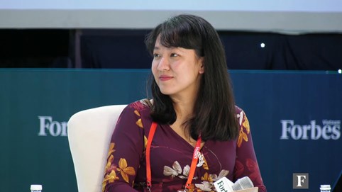 Hình thức gọi vốn đã được vợ chồng bà Lê Diệp Kiều Trang đã sử dụng cho dự án xe đạp in 3D Superstrata là gì?