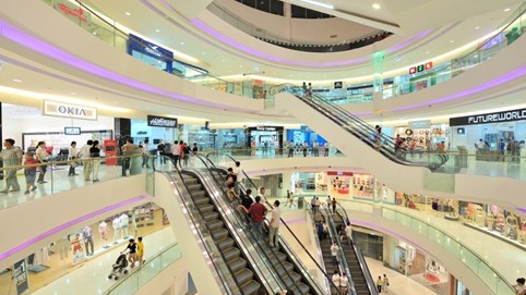 Số gian hàng trống ở trung tâm thương mại có thể tiếp tục tăng