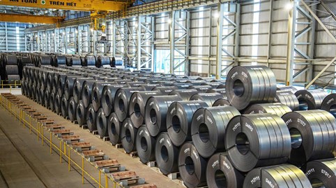 Tập đoàn Hòa Phát (HPG) báo lãi sau thuế nửa đầu năm đạt hơn 7.600 tỷ đồng, sắp khởi công nhà máy ray đường sắt