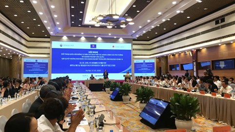 Samsung đề nghị Vietnam Airlines dùng máy bay chở người để chở hàng