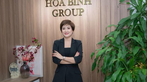 CEO Nguyễn Huyền: Từ bỏ ngành ngân hàng và thành công rực rỡ với thương hiệu mỹ phẩm