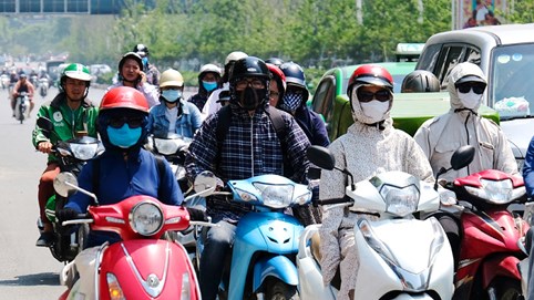 Thời tiết ngày 8/8: Bắc Bộ nắng nóng gay gắt, chiều tối mưa rào và dông, cục bộ mưa to