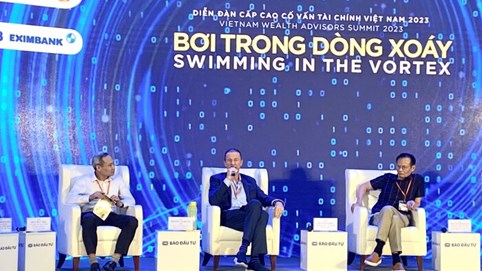 TS. Lê Xuân Nghĩa: 