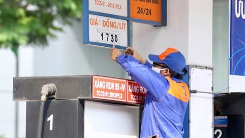Mức trích Quỹ bình ổn giá xăng dầu sẽ tăng, giảm 'theo thị trường'
