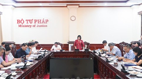 Phấn đấu xây dựng Thủ đô Hà Nội trở thành trung tâm phát triển của vùng đồng bằng sông Hồng