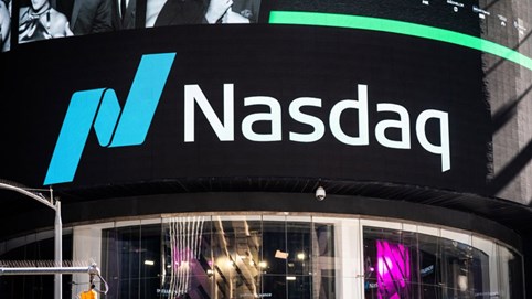 Muốn được niêm yết trên sàn chứng khoán Nasdaq như VinFast, doanh nghiệp phải thỏa mãn điều kiện nào?