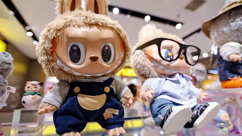 Cơn sốt Labubu giúp hãng sản xuất đồ chơi Pop Mart báo lãi 'khủng'