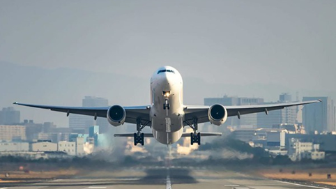 Covid-19 ảnh hưởng nặng nề, đắn đo cấp phép bay cho Vietravel Airlines