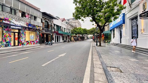 Hà Nội kiên trì giãn cách xã hội, áp dụng biện pháp cao hơn với 