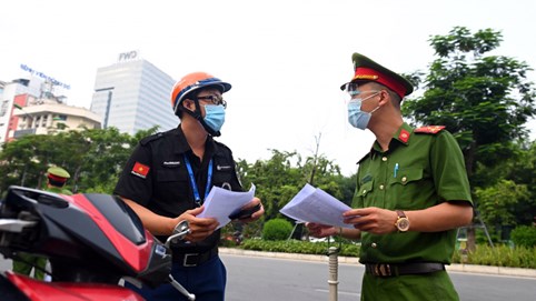 Công an Hà Nội đề xuất 6 nhóm đối tượng được cấp giấy đi đường
