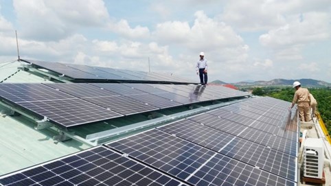 Điện tư nhân tiếp tục chờ lên lưới