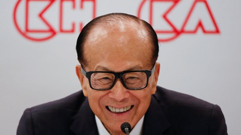 Tiếp tục rút lui tại Trung Quốc, tỷ phú Lý Gia Thành muốn bán hai bất động sản giá trị hơn 7 tỷ USD