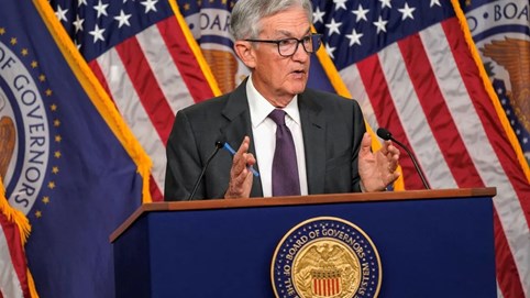 Reuters: Ngân hàng Standard Chartered đưa dự đoán Fed sẽ giảm lãi suất 50 bps vào tuần sau