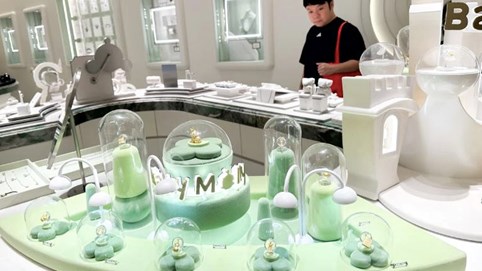 Sau cơn sốt Labubu, Pop Mart lấn sân sang mảng trang sức vàng